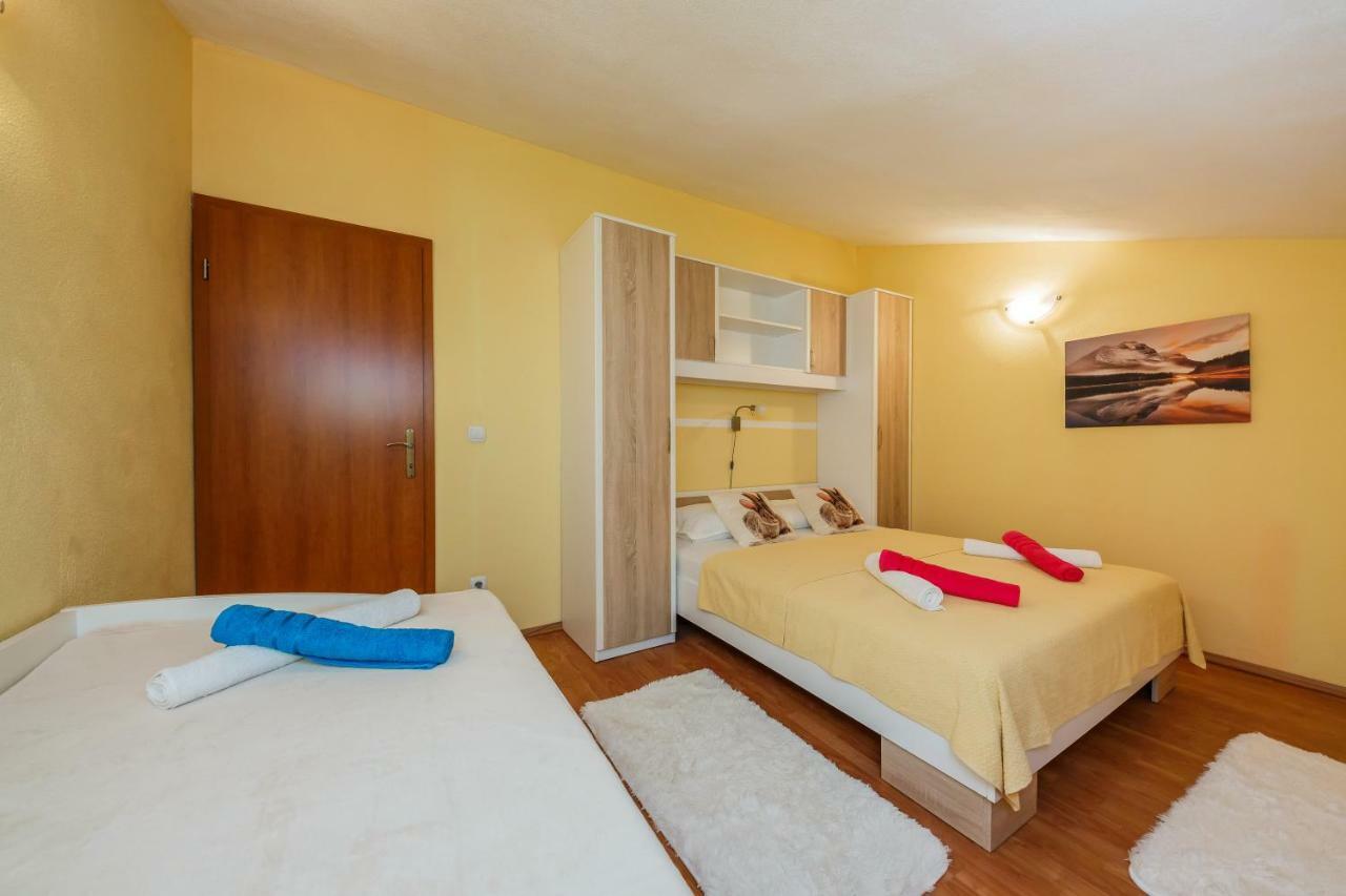 Two Beautiful Near The Sea Apartment